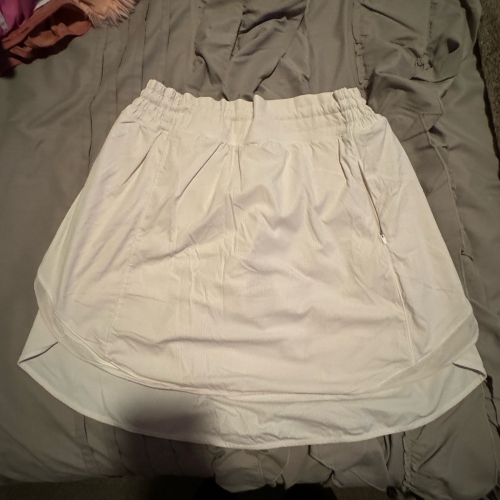 White lululemon skirt